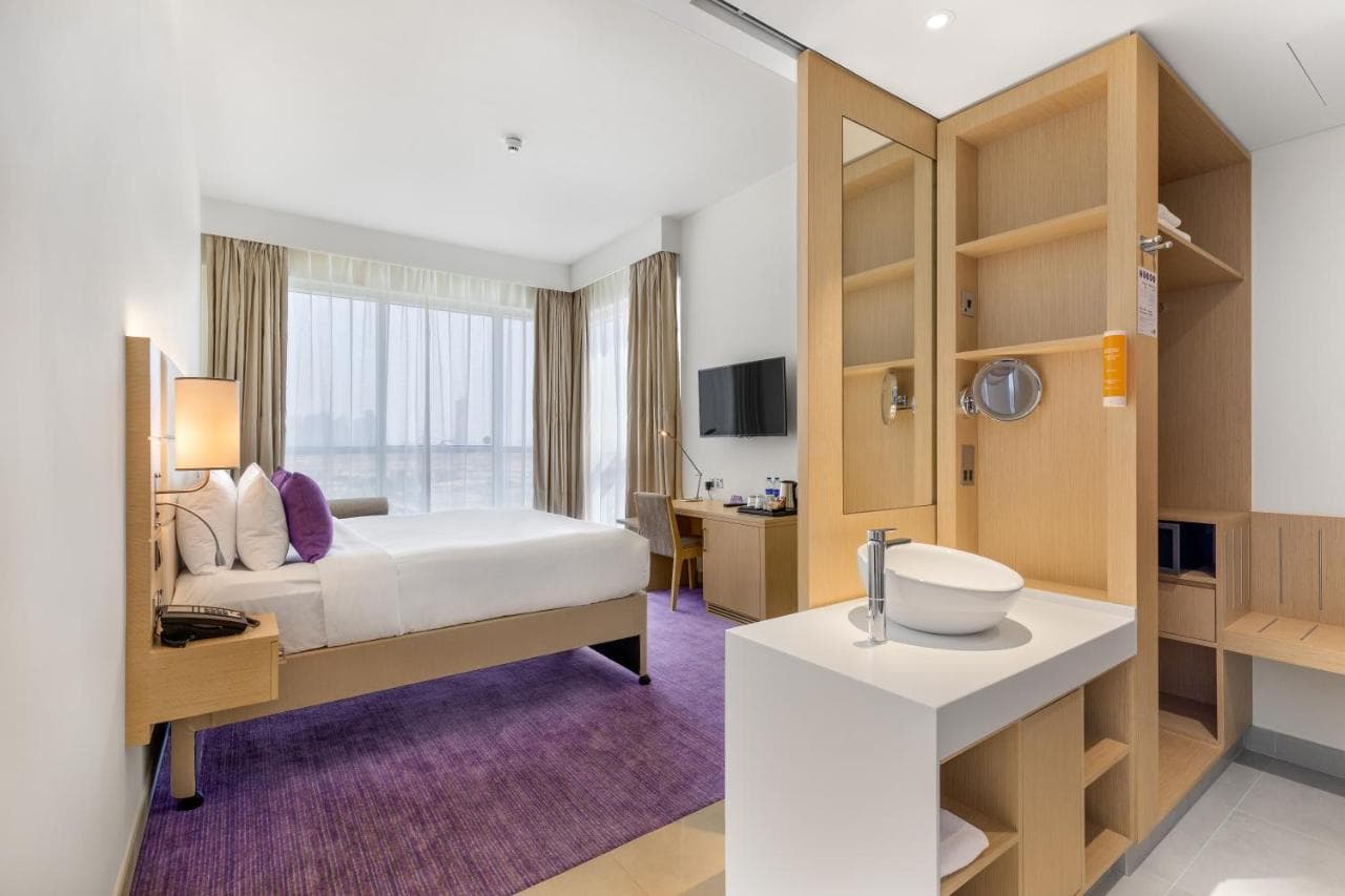 Premier Inn Dubai Ibn Battuta Mall - image 2