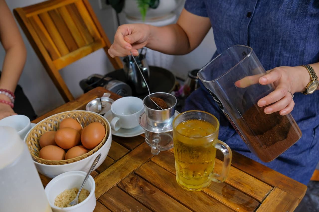 Hanoi Egg Coffee Class - imagen 4