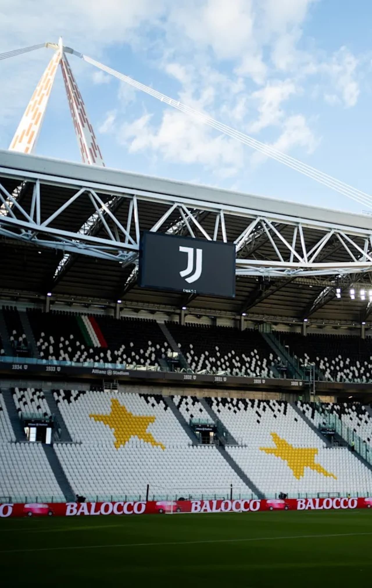 Italian Serie A Football  - Juventus FC Match Ticket at Allianz Stadium - image 4