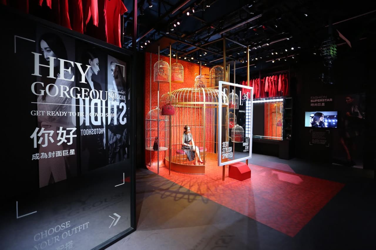 COMBO: Peak Tram with Sky Terrace 428 + Madame Tussauds Hong Kong Ticket - image 7