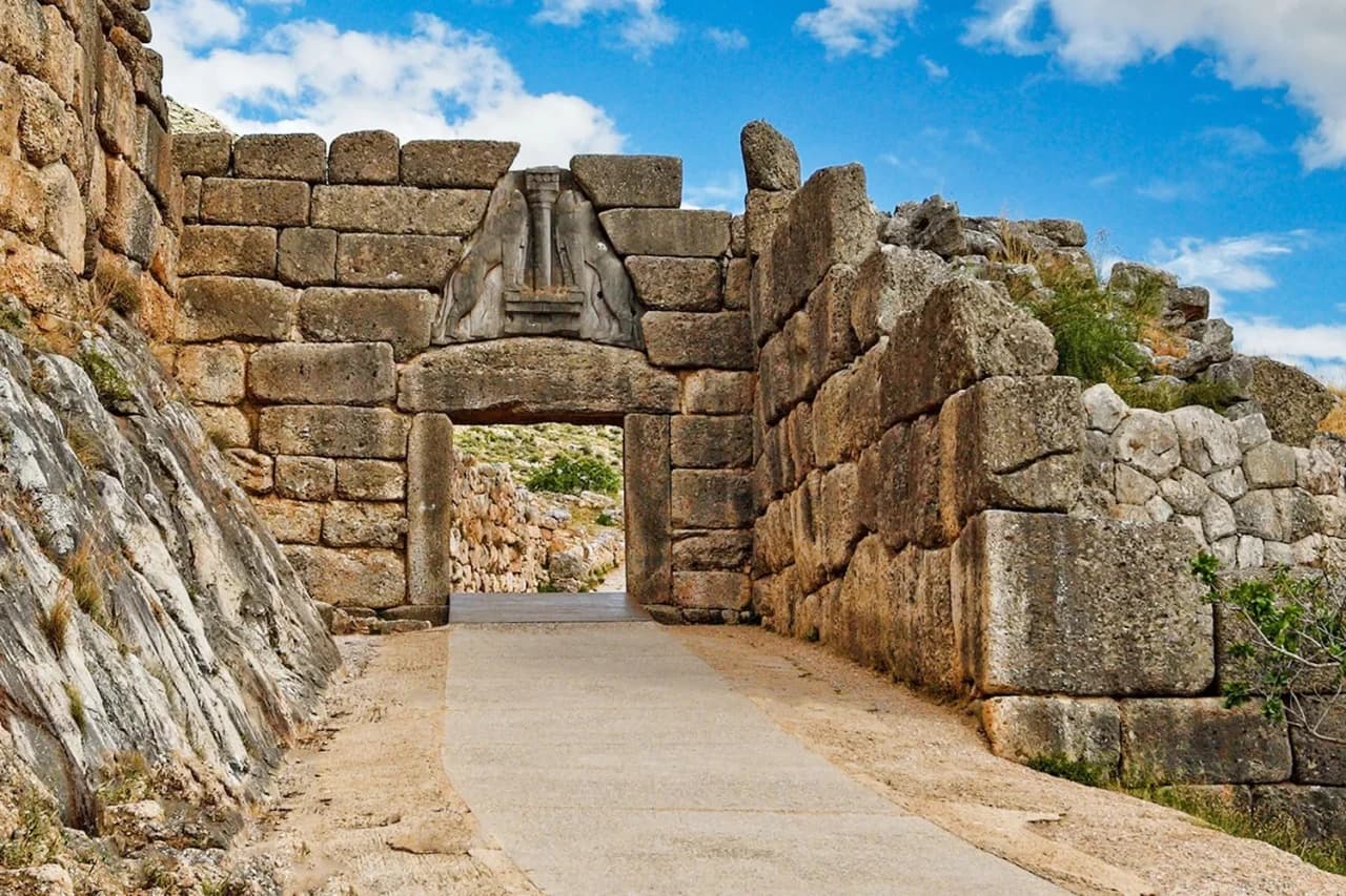 Mycenae Archaeological Site and Museum - imagen 5