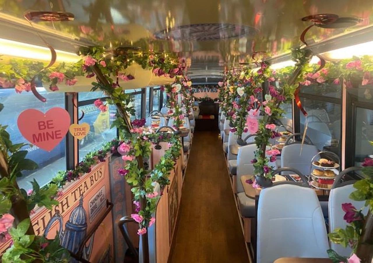 Afternoon Tea Bus with Panoramic Tour of London - image 4