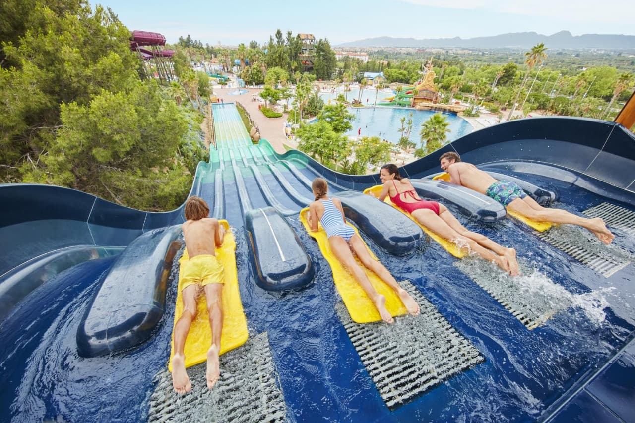 Caribe Aquatic Park Tour from Barcelona - main image