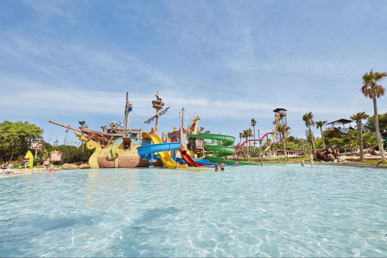 Caribe Aquatic Park Tour from Barcelona - image 5