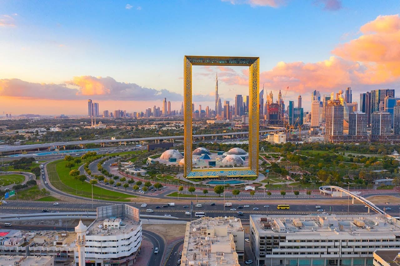 COMBO: Dubai Frame + Dubai Garden Glow: entradas para Dinosaur Park y Fantasy Park - imagen 2