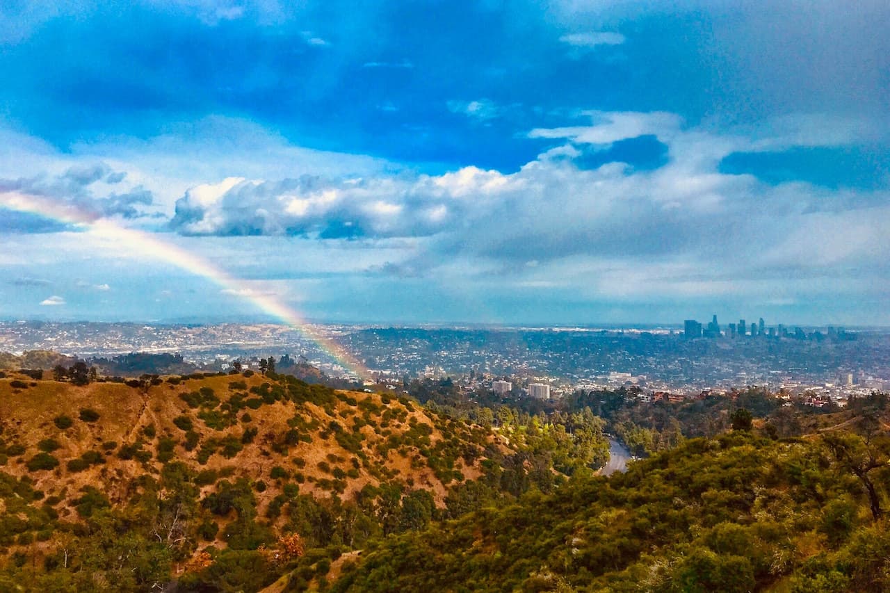 Griffith Park Hiking Tour with Hollywood Hills Views - image 2