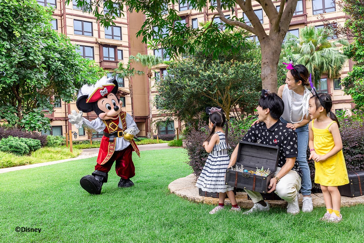 Hong Kong Disneyland Disney Premier Access Ticket - image 46
