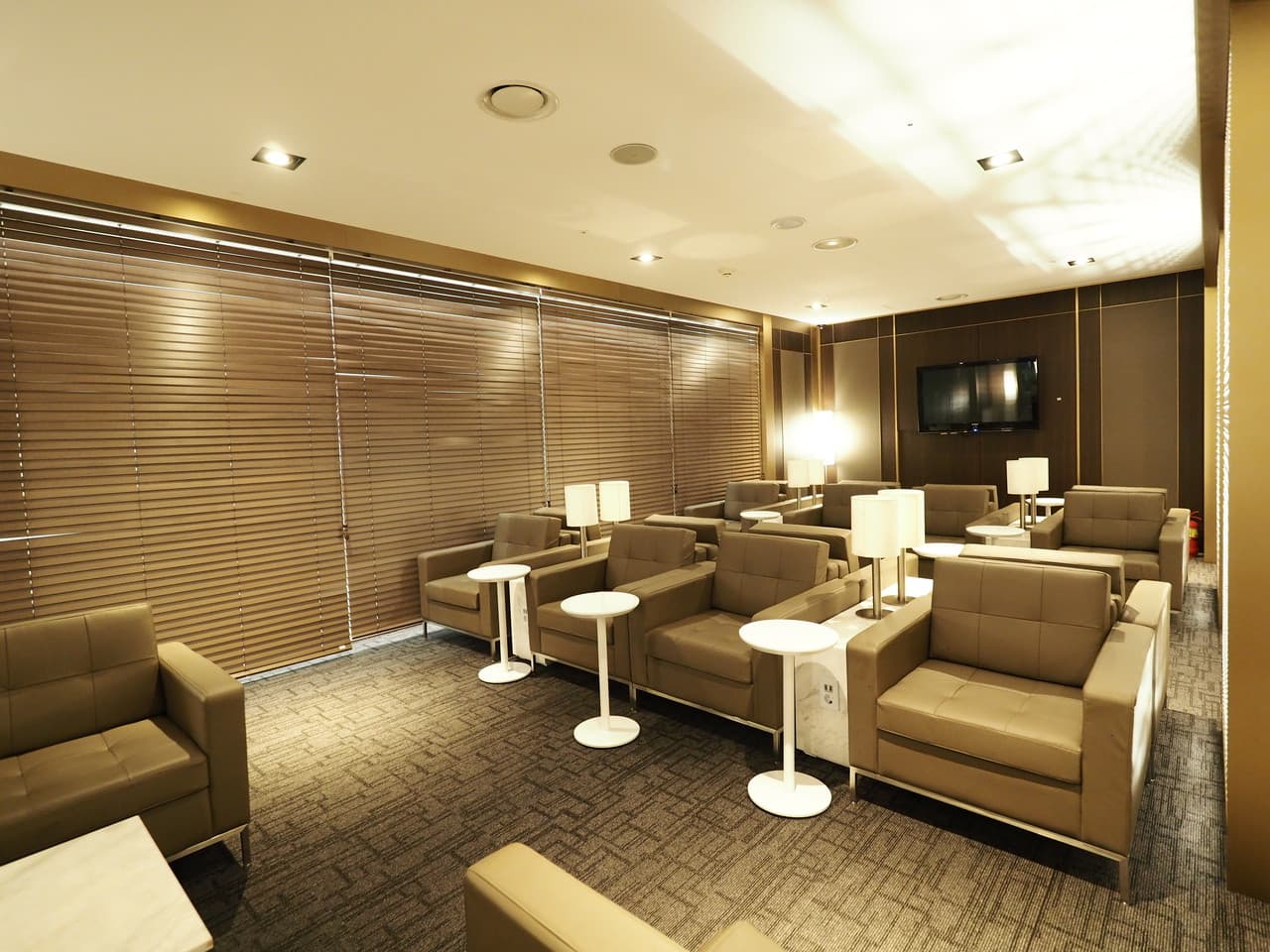 Plaza Premium Lounge - Incheon International Airport - image 2