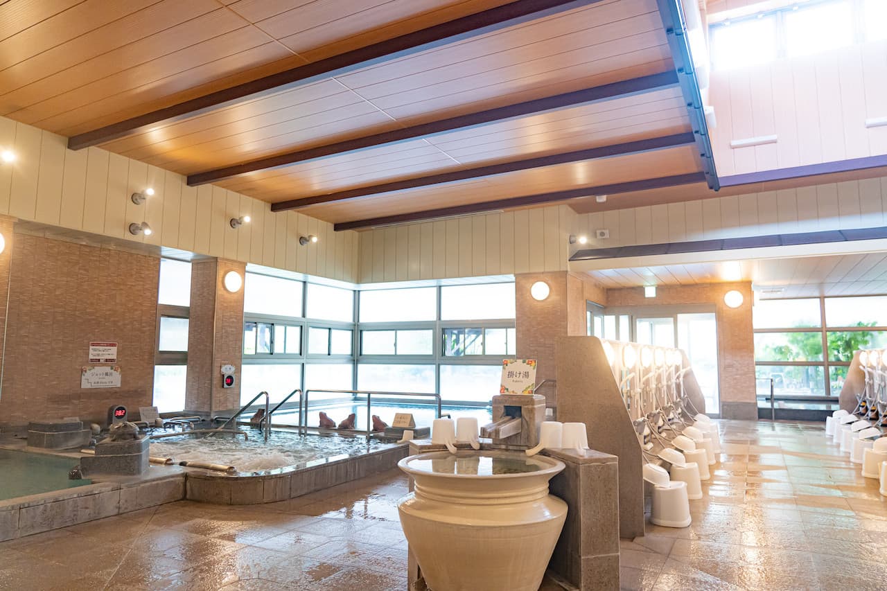 Osaka Tennen Onsen Naniwa-no-Yu - imagen 9