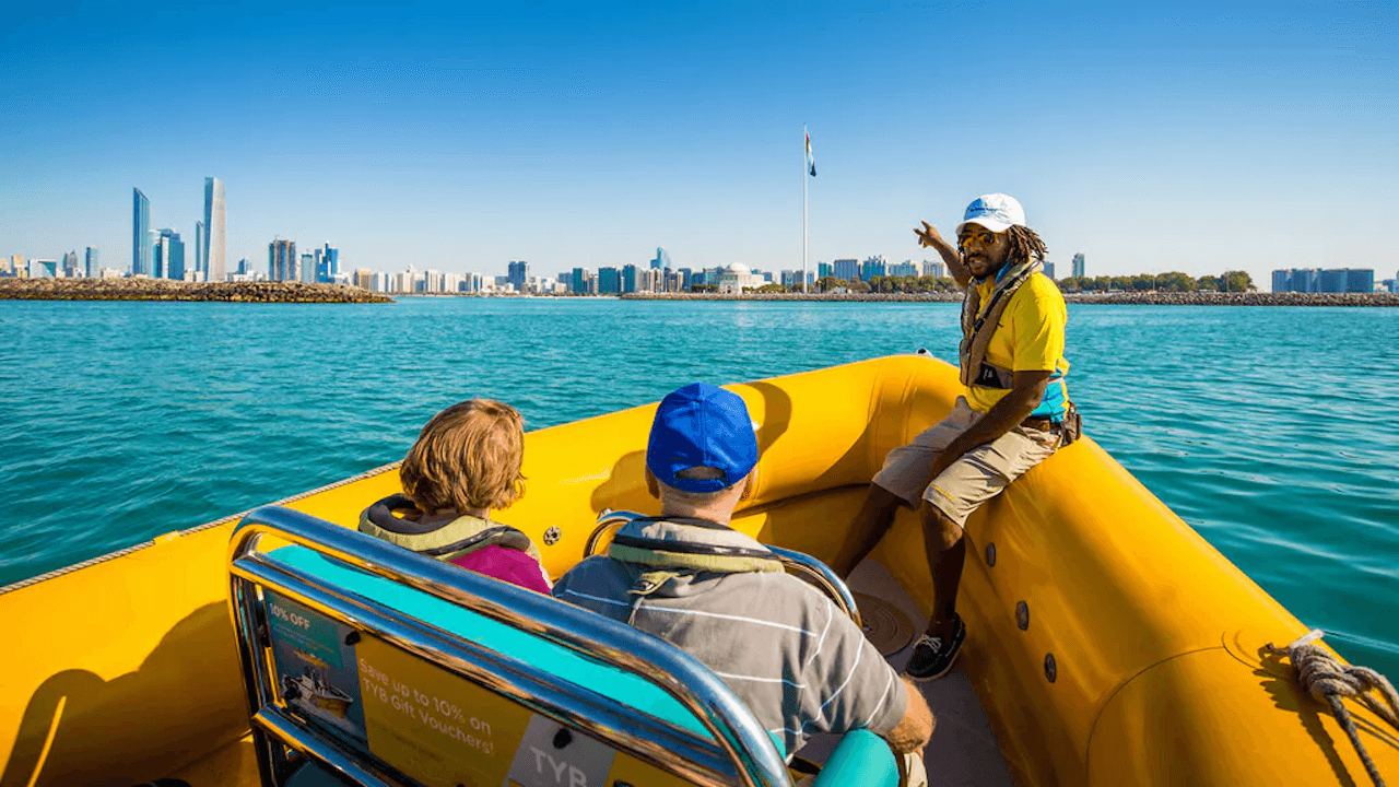 The Yellow Boats Abu Dhabi Speedboat Tour - imagen 9