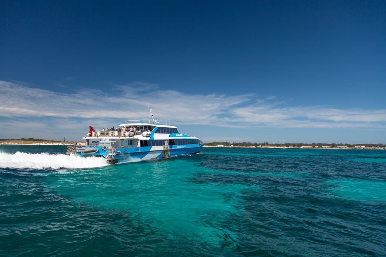 Round Trip SeaLink Ferry to Rottnest Island - imagen 7