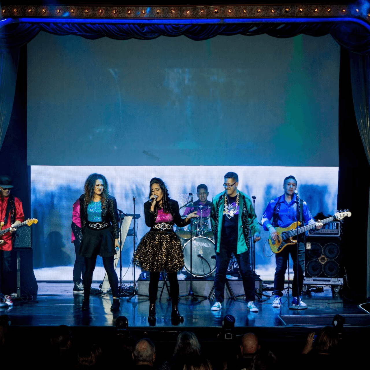 V Theatre Las Vegas - The Jets 80s and 90s Experience Show - image 3