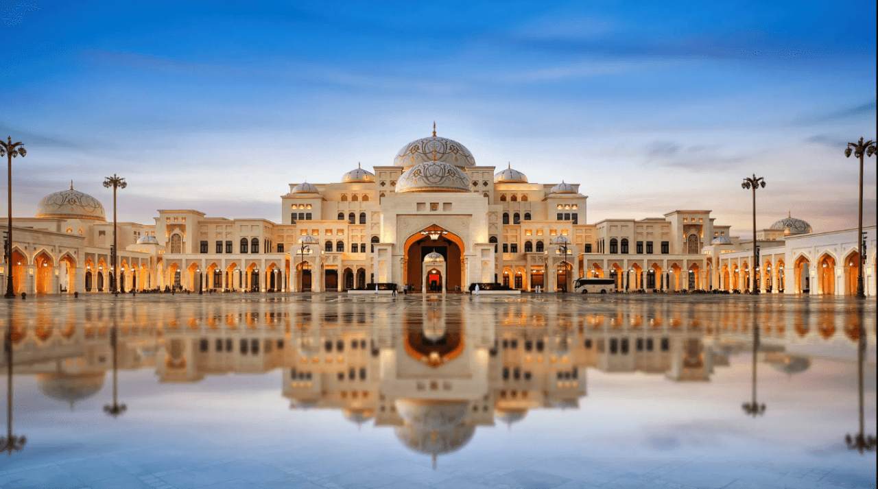 Abu Dhabi Full-Day Tour from Dubai: Sheikh Zayed Mosque, Emirates Palace, Corniche - image 7
