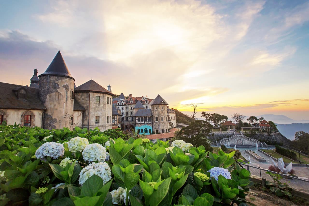 Sun World Ba Na Hills Ticket - image 7