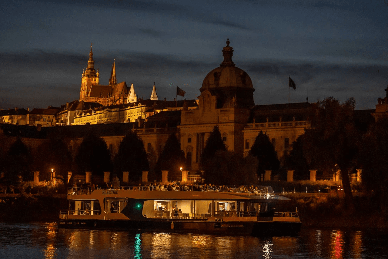 City Sightseeing Praga tour en autobús Hop-on Hop-off - imagen 9