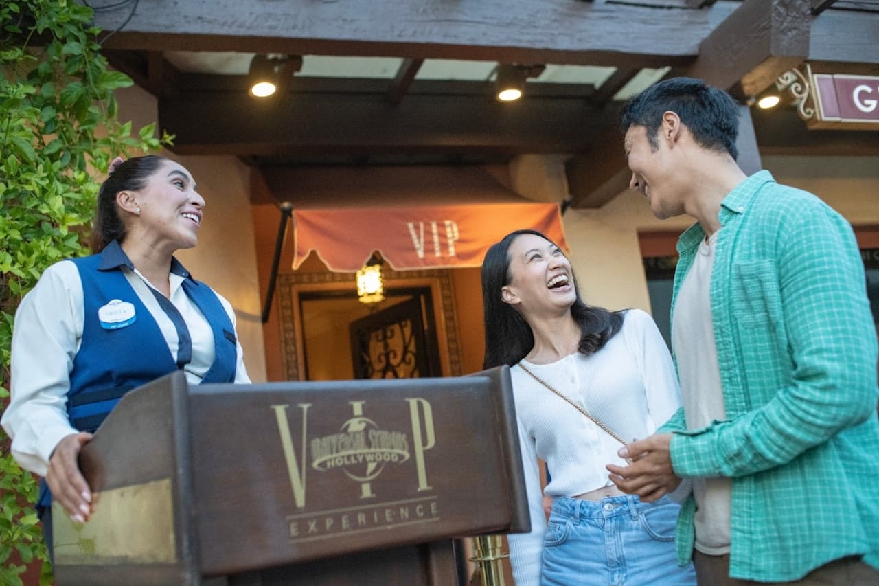Universal Studios Hollywood VIP Experience Ticket - image 2