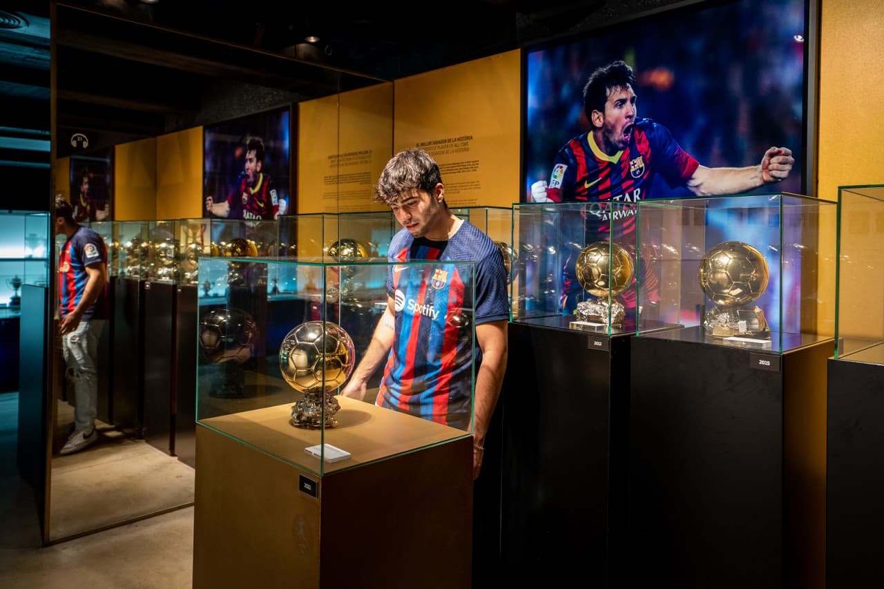 FC Barcelona Museum Guided Tour - image 2