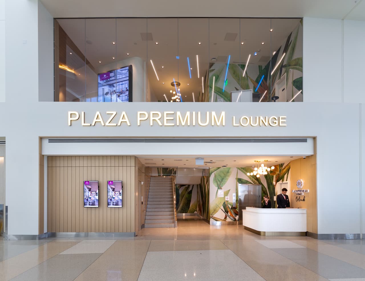 Plaza Premium Lounge - Orlando International Airport Terminal C - imagen 6
