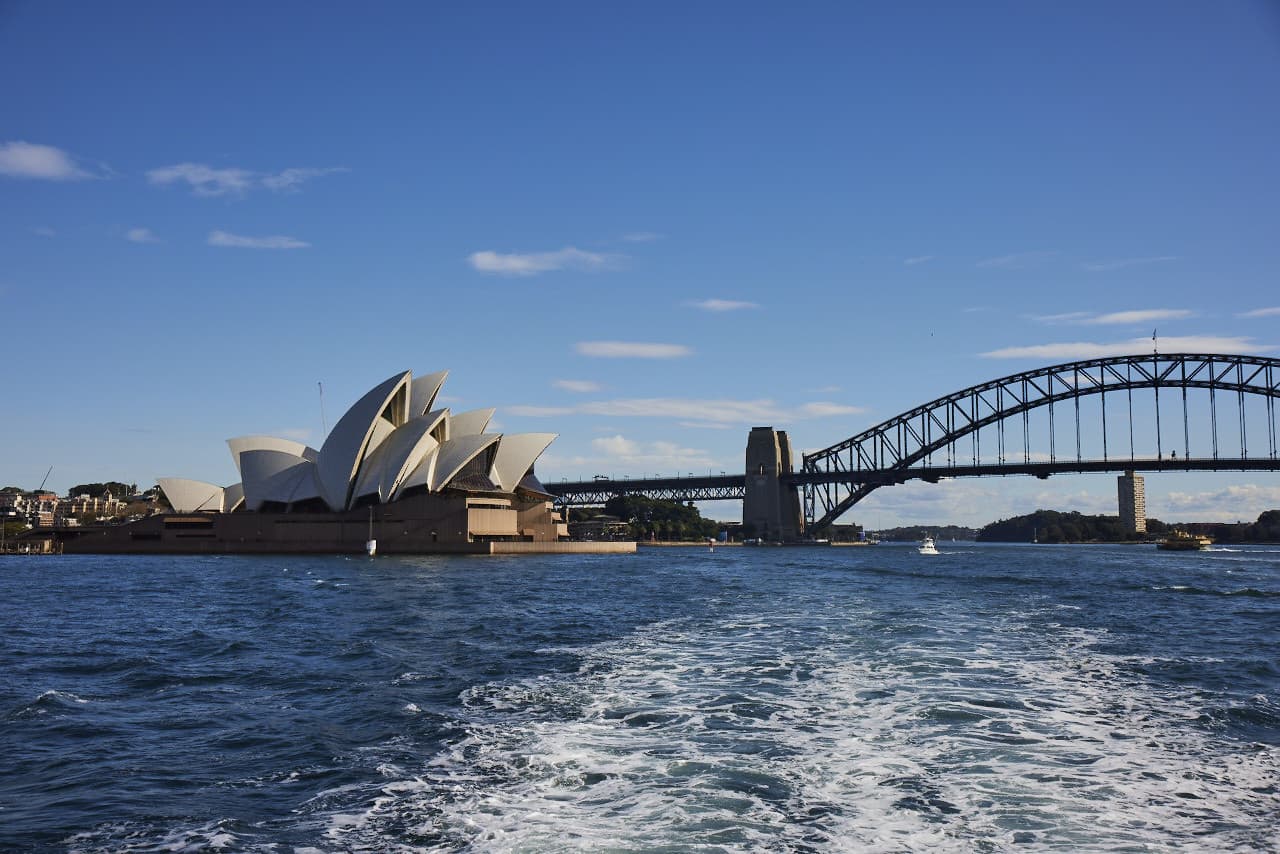 Sydney Harbour Sightseeing Cruise aboard Sydney Princess Cruises - image 2