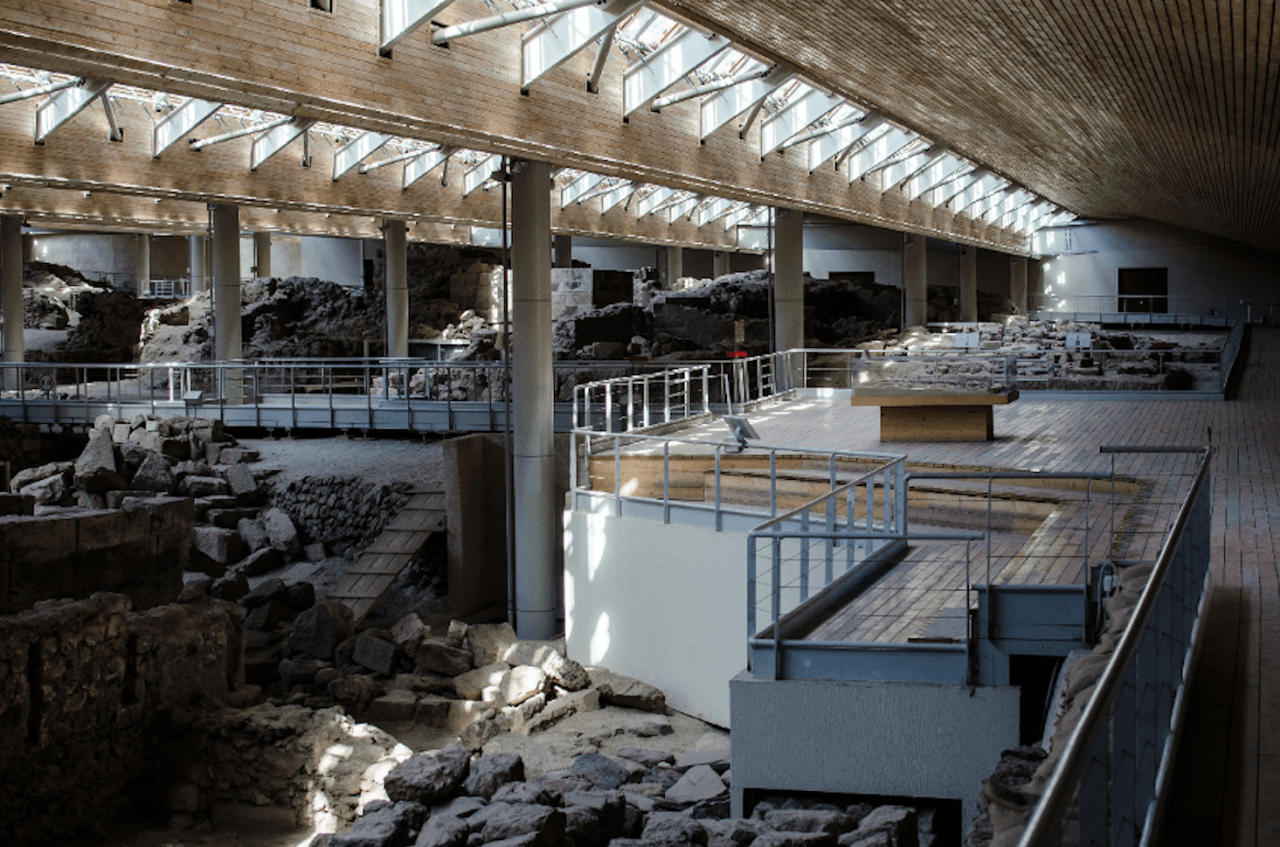 Akrotiri Archaeological Site - image 2