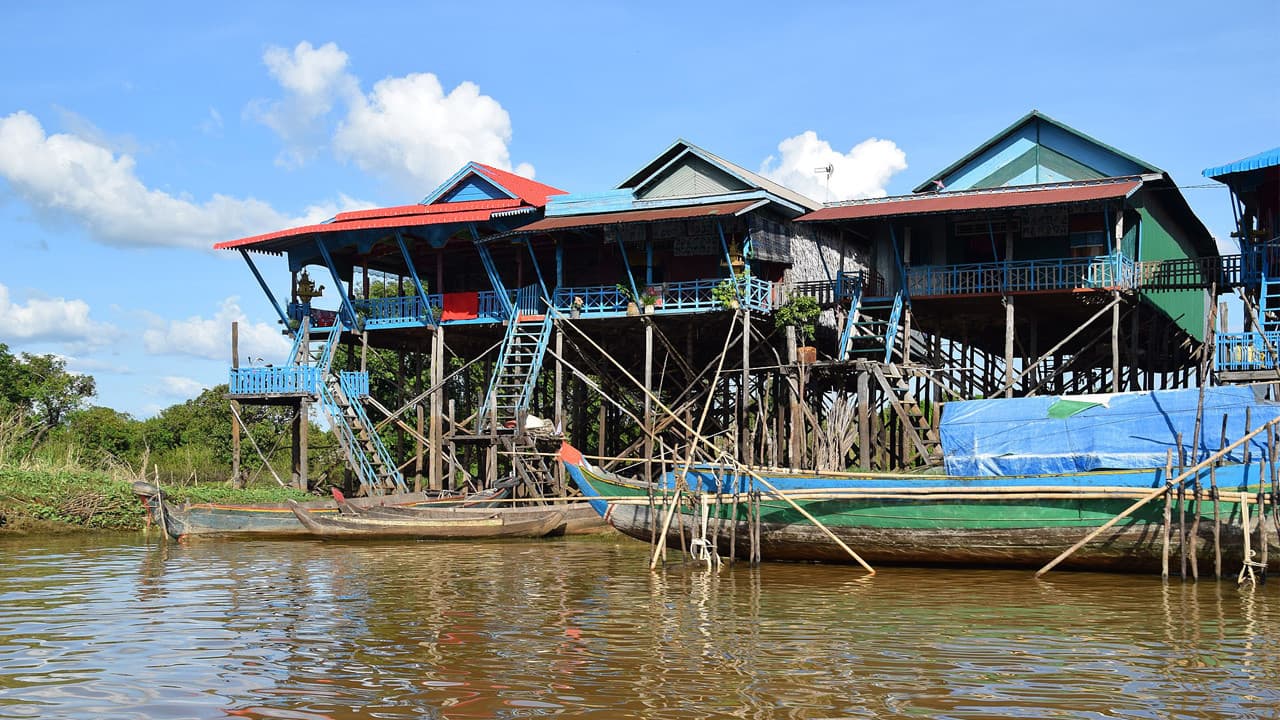 Roluos Temples and Kampong Phluk Floating Village Tour - imagen 2
