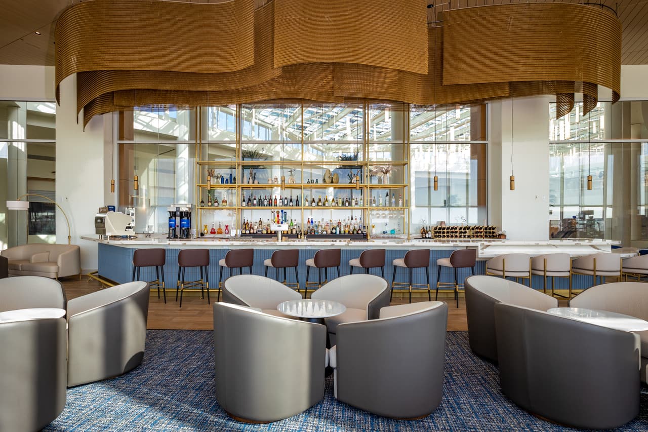 Plaza Premium Lounge - Orlando International Airport Terminal C - imagen 3