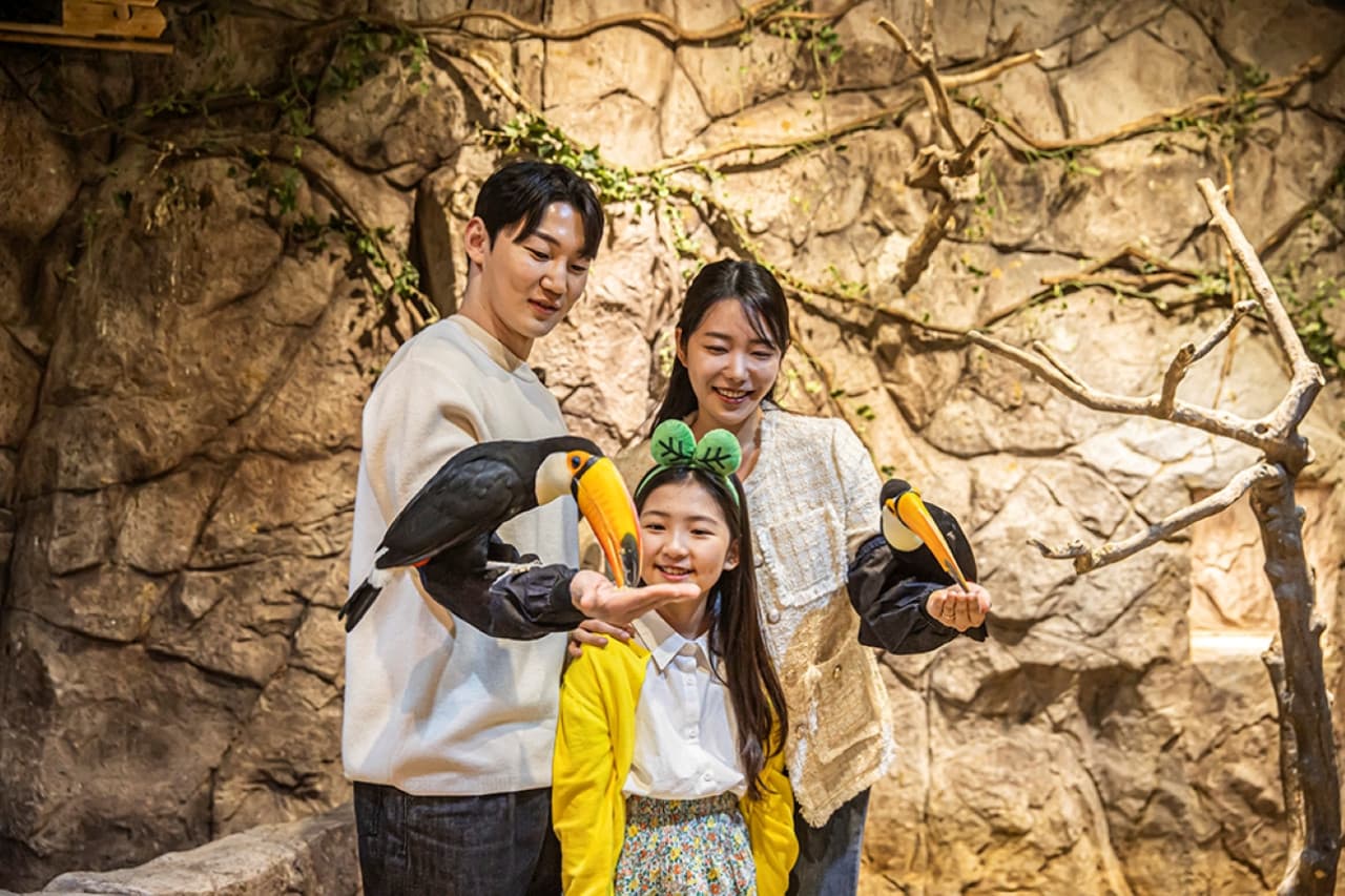 Zoolung Zoolung Indoor Animal Theme Park Ticket - main image