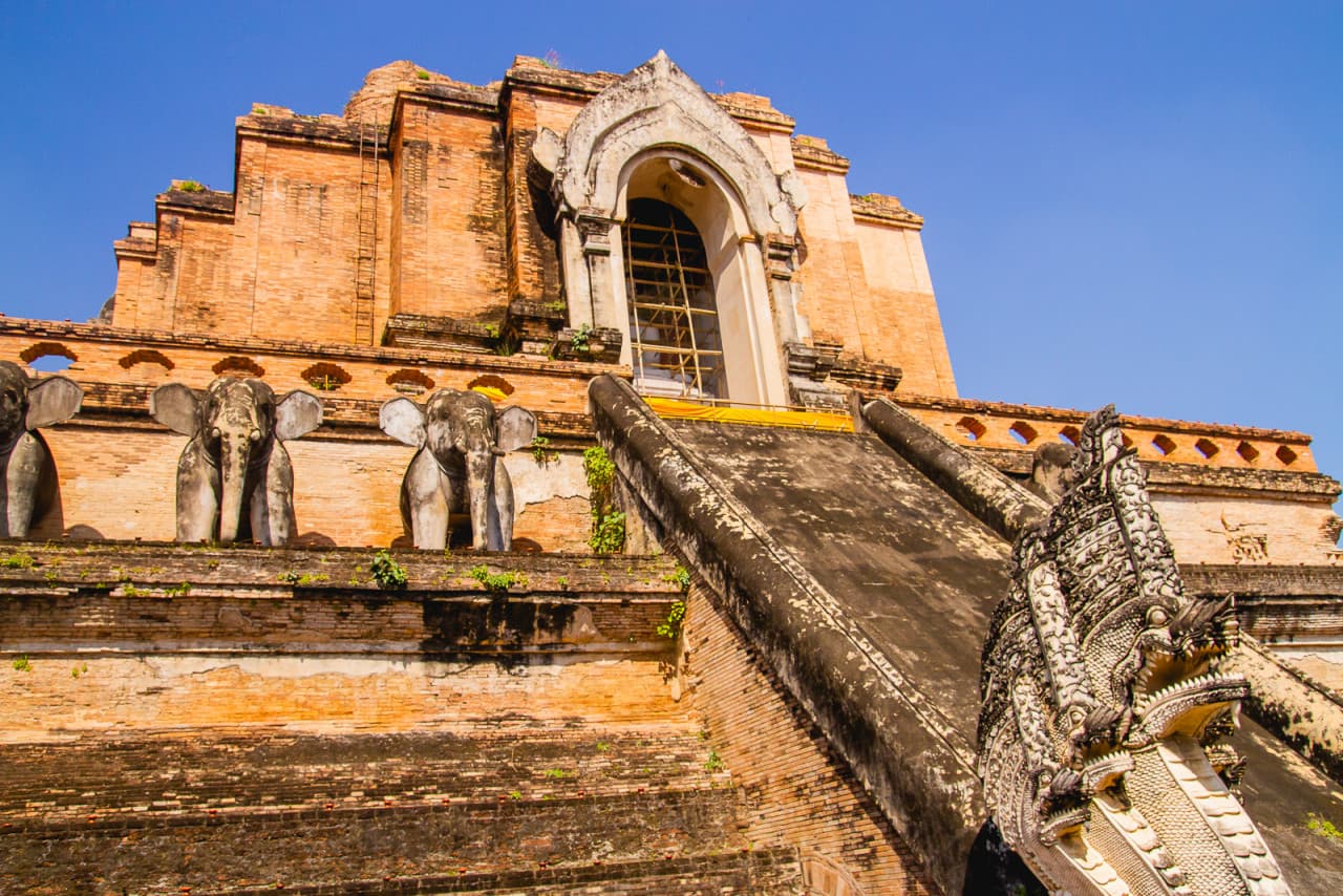 Chiang Mai Old City and Temples Walking Tour - imagen 8