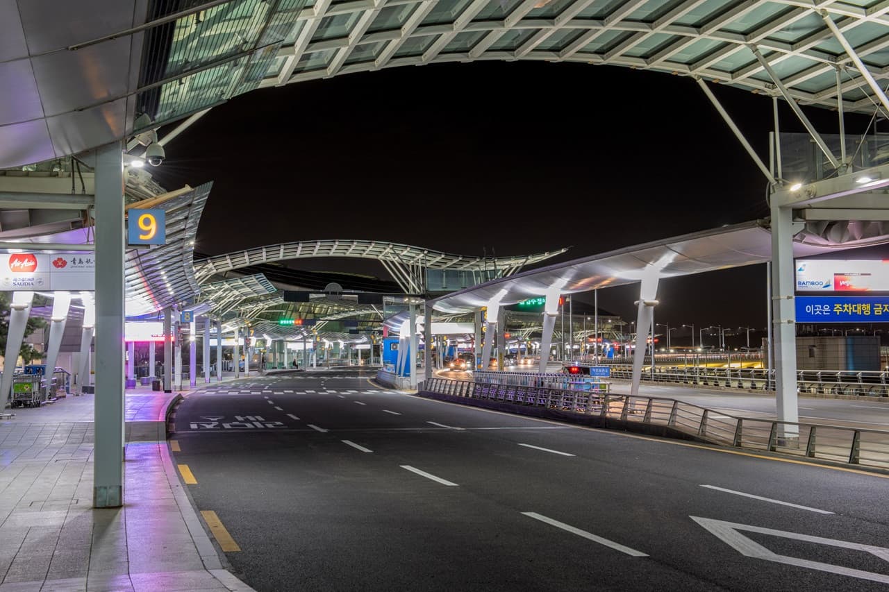 Airport Limousine Bus Transfers from Incheon International Airport to Seoul - image 9