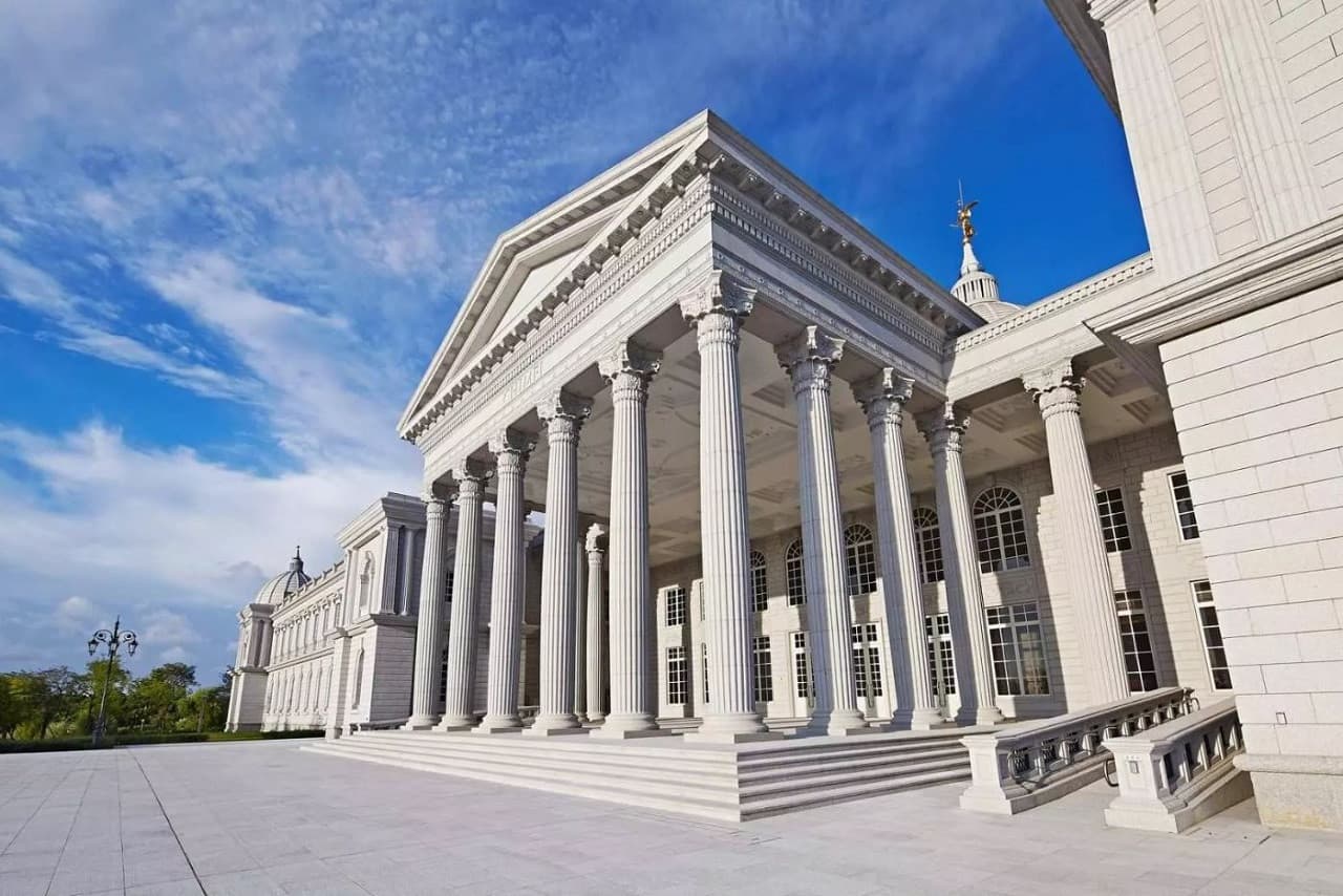Tainan Chimei Museum - image 7