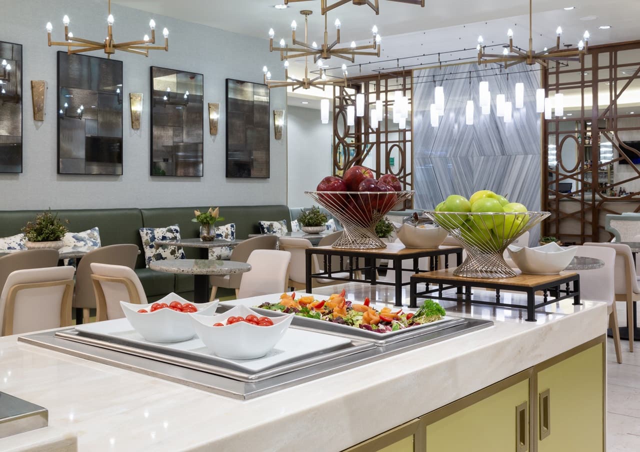 MERA Business Lounge - Cancun International Airport - image 26