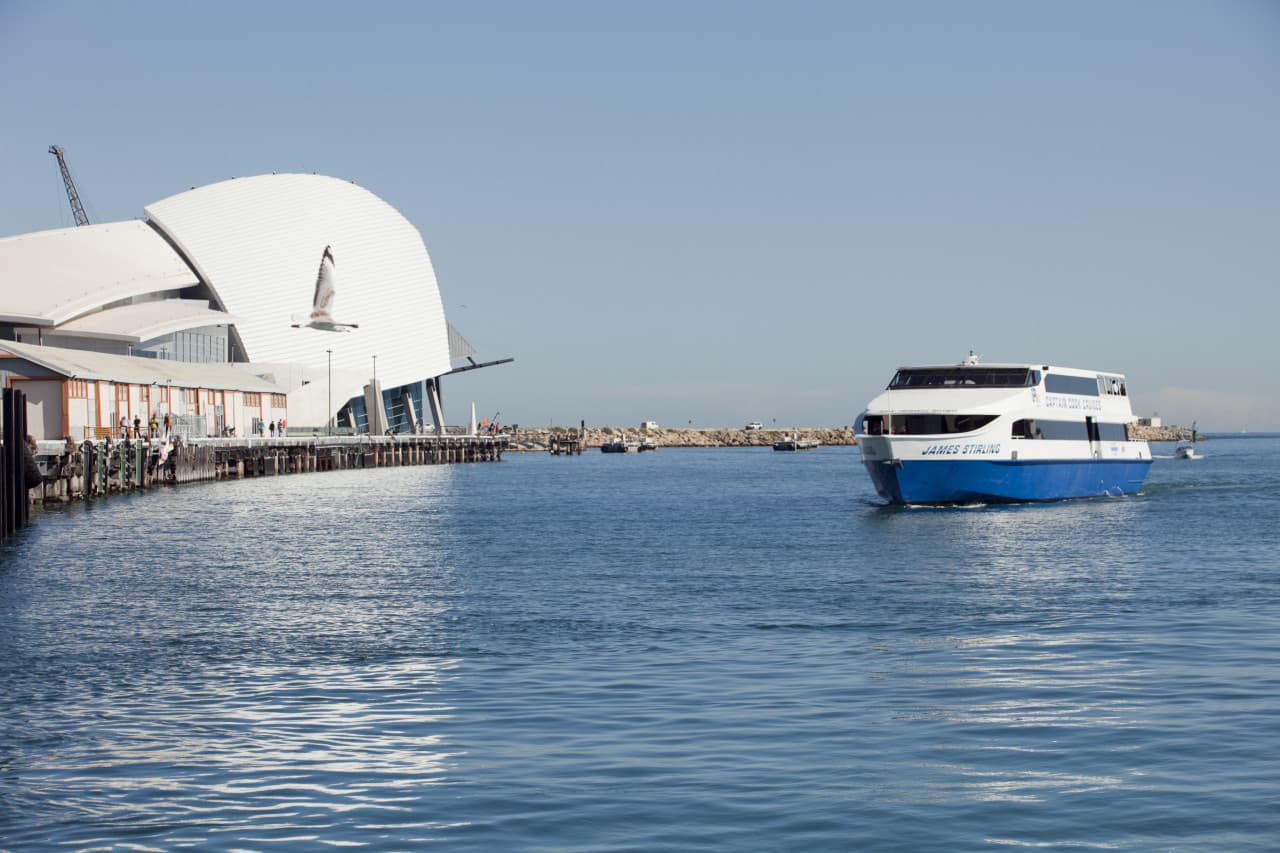 Captain Cook Cruises - Swan River Lunch Cruise - imagen 5
