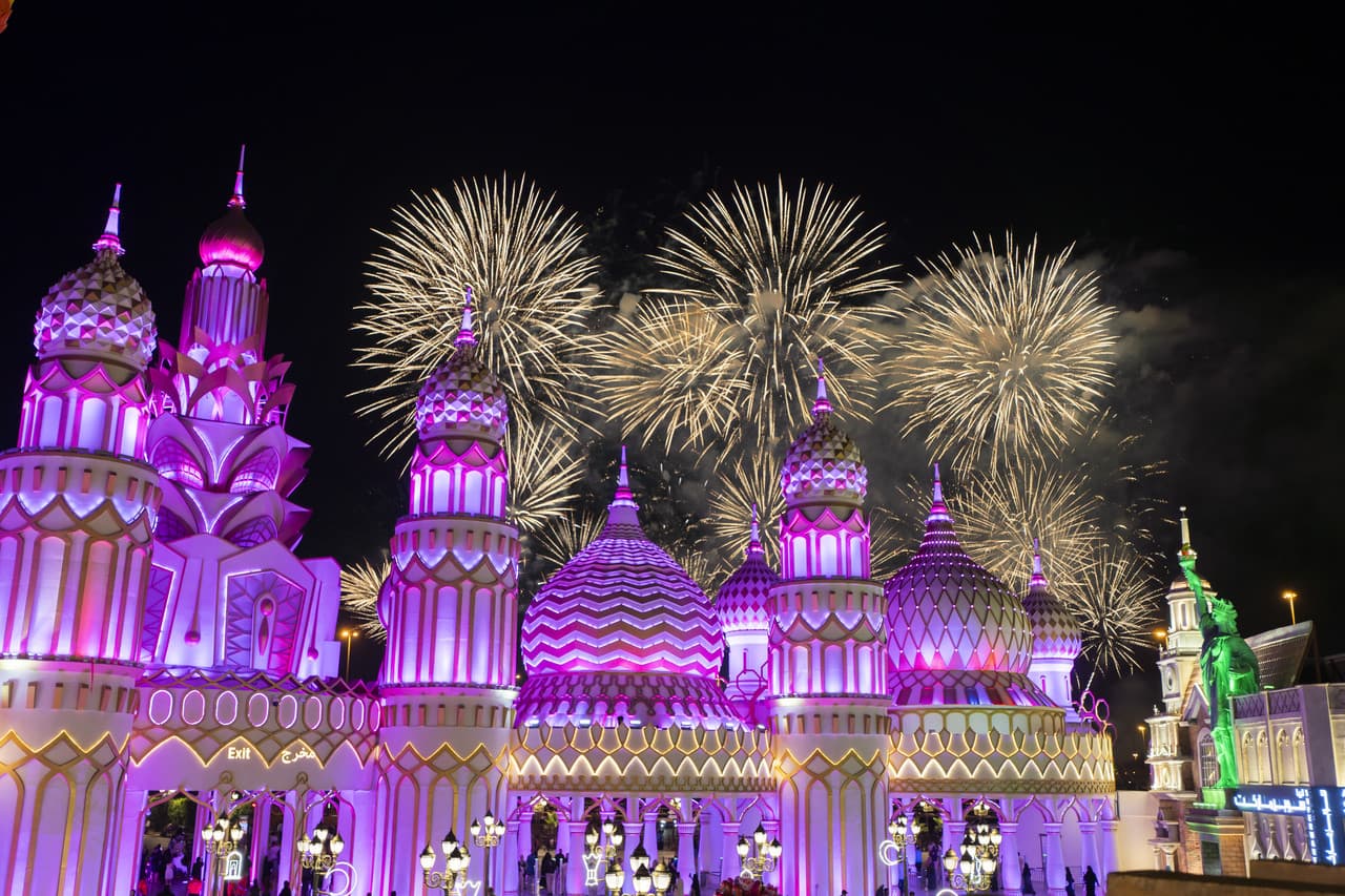 COMBO: Dubai Miracle Garden + Global Village Dubai Tickets - image 7