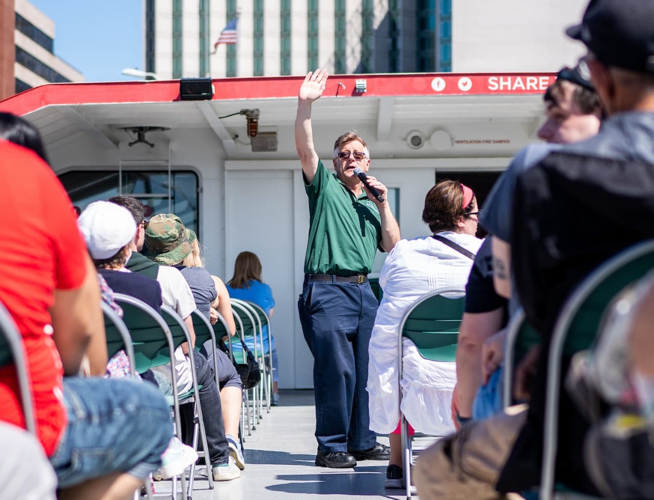 Official Circle Line Cruises, Midtown NYC: Reserved Straight-to-Board Ticket - image 6