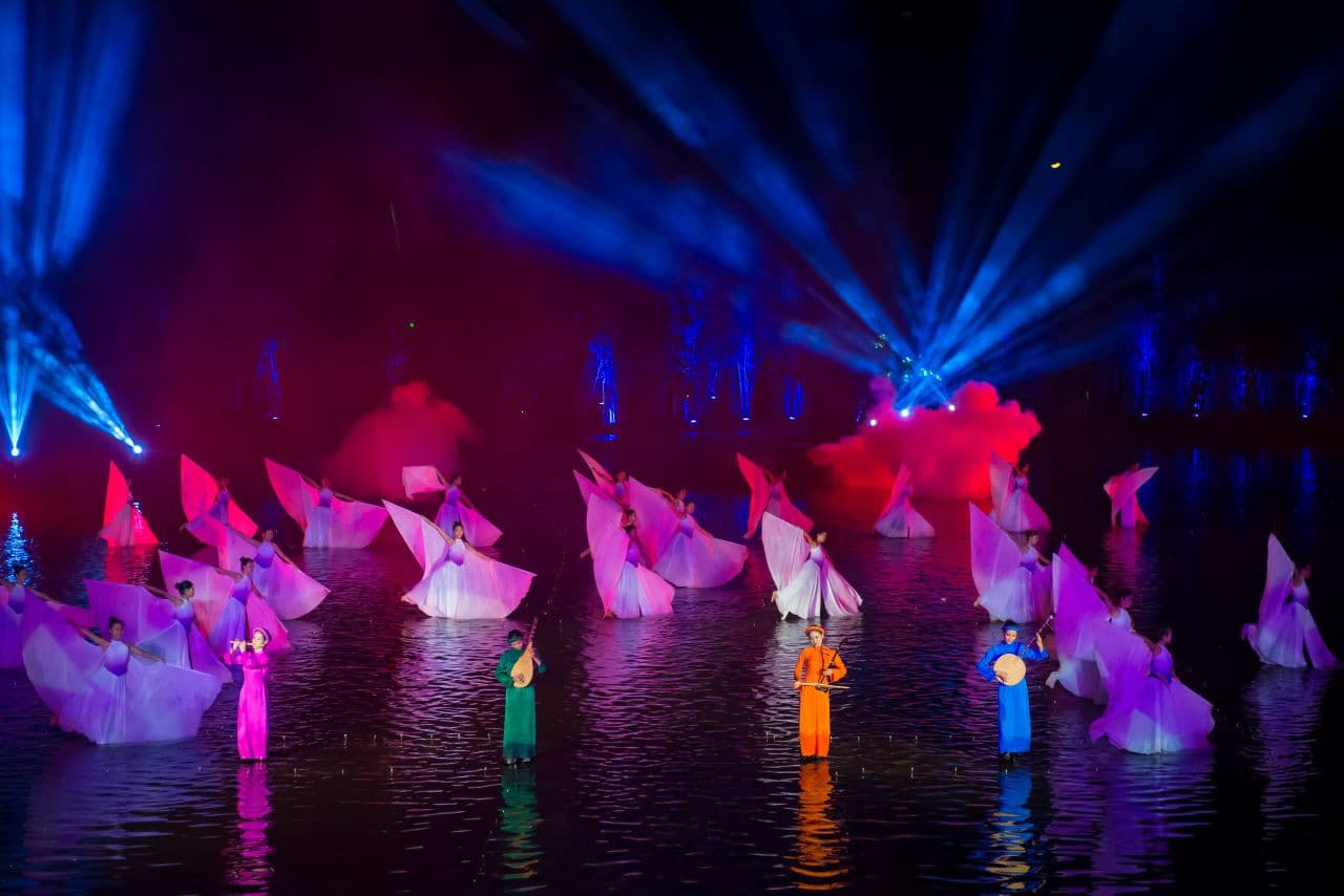 The Quintessence of Tonkin Show in Hanoi - image 4