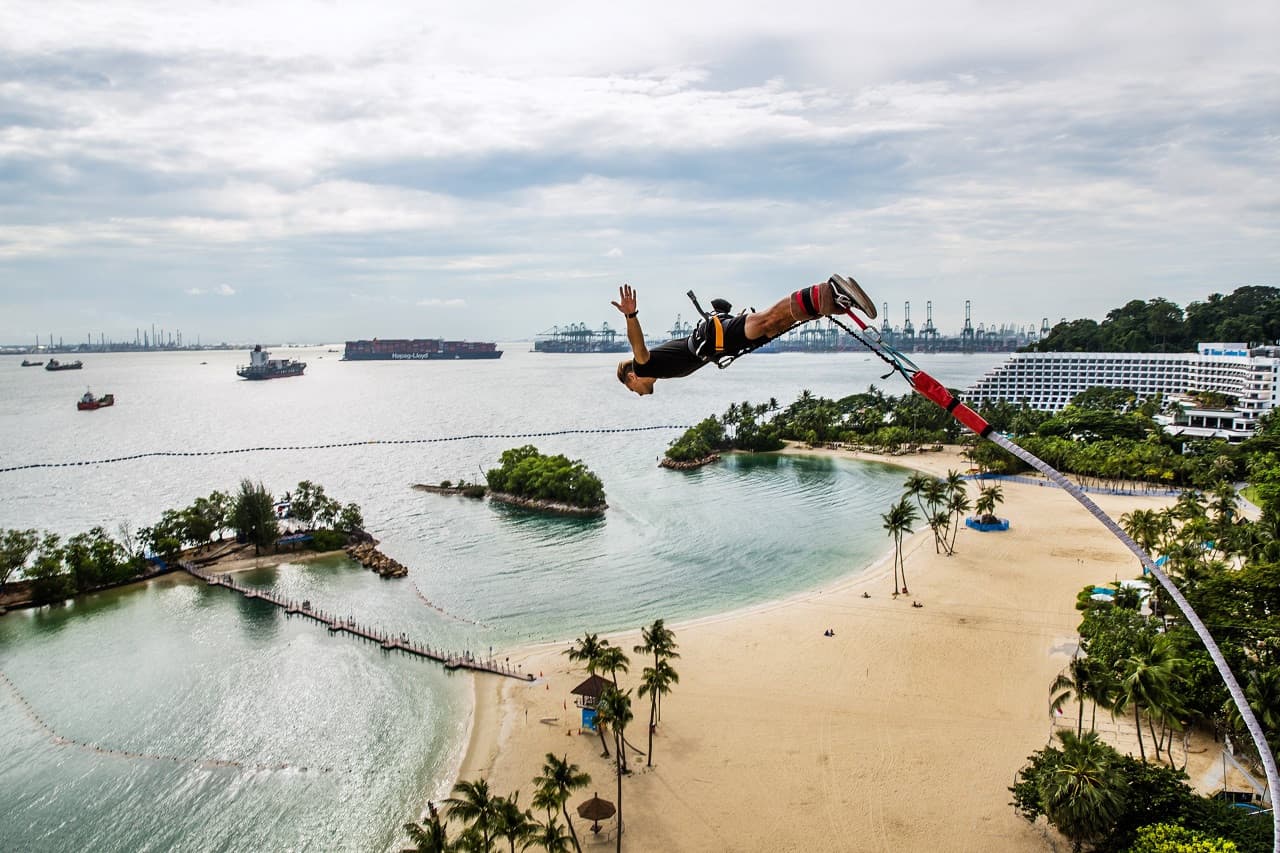 Skypark Sentosa by AJ Hackett Ticket: Bungy Jump and Giant Swing - image 15