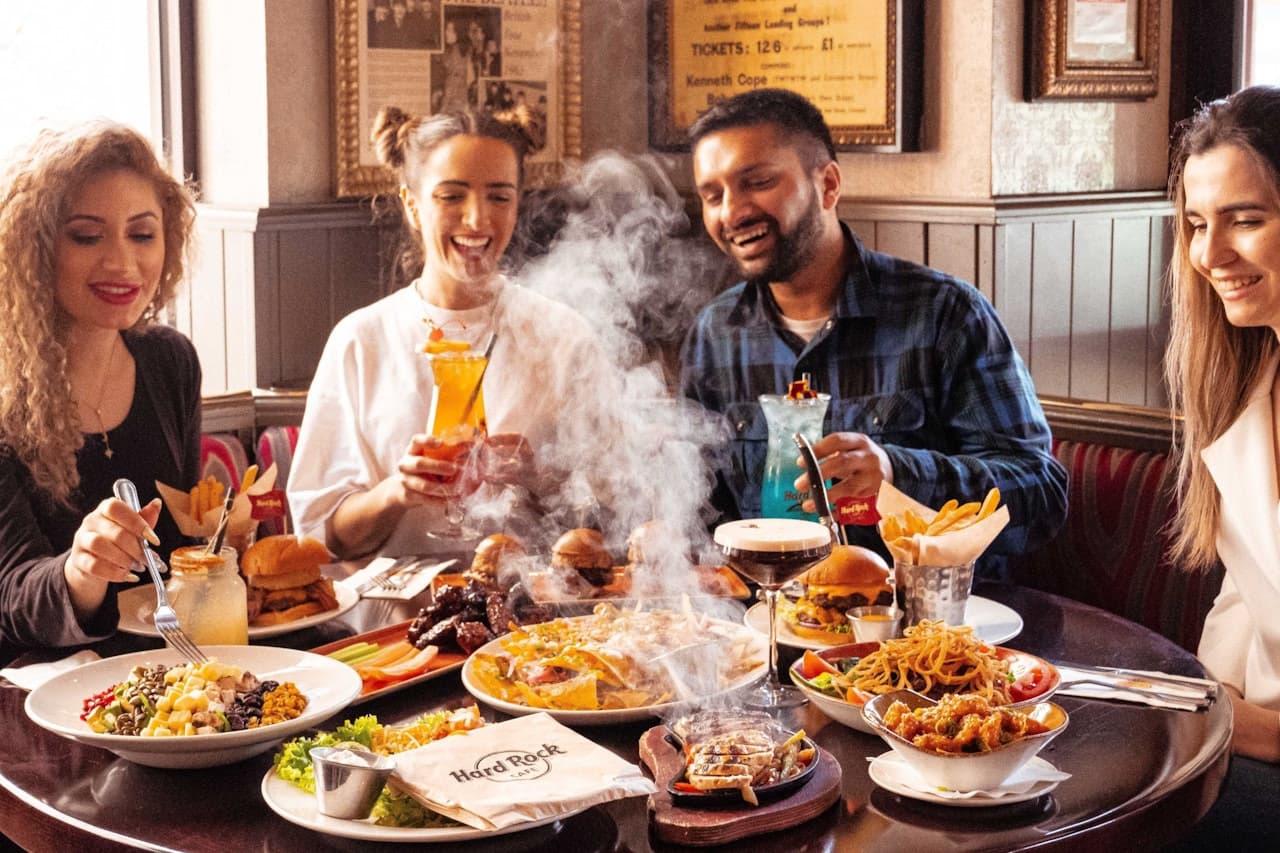 Hard Rock Cafe Las Vegas Dining Experience - image 3