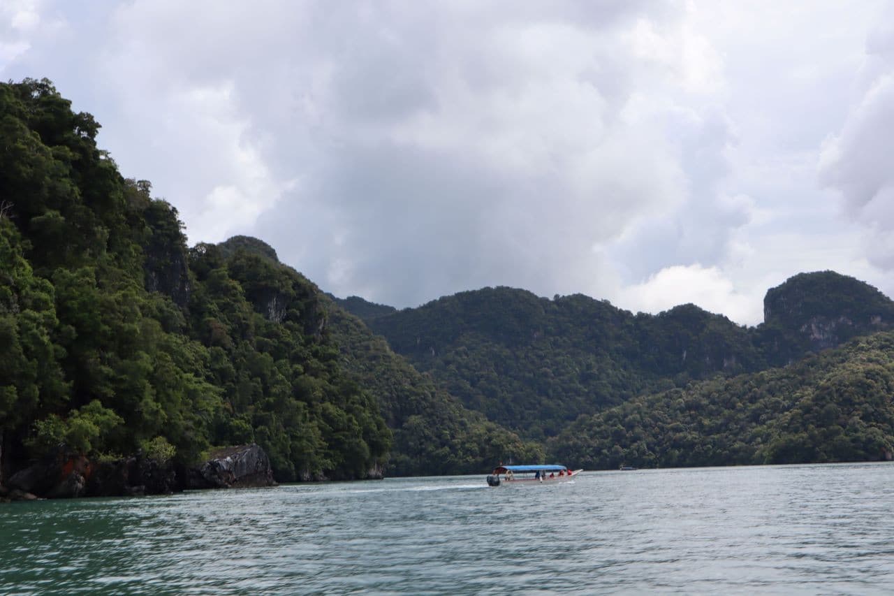 Langkawi Island Hopping Tour by Speedboat - image 10