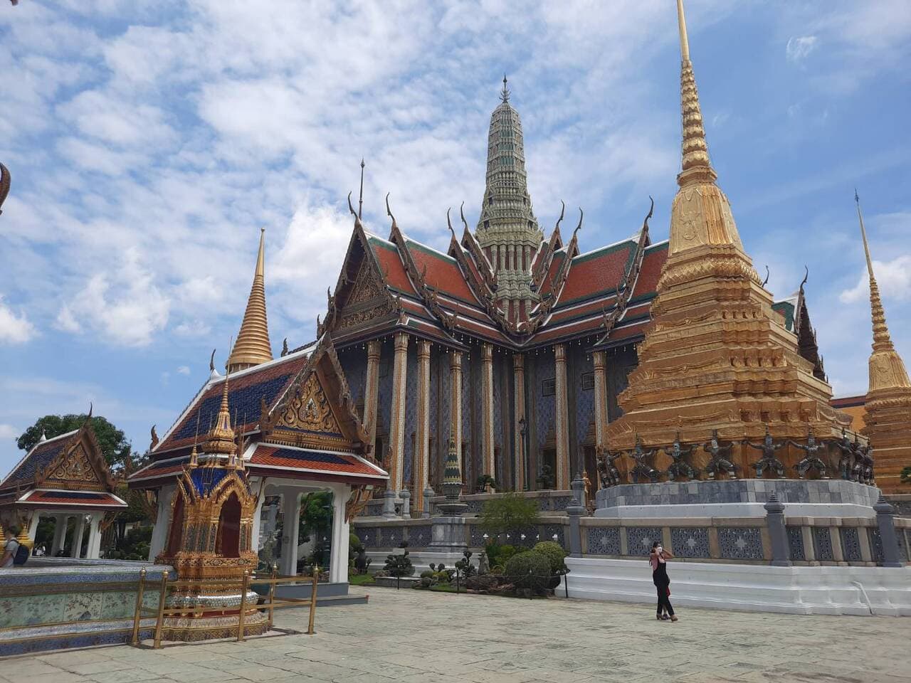 Grand Palace and Wat Phra Kaew Walking Tour - image 2