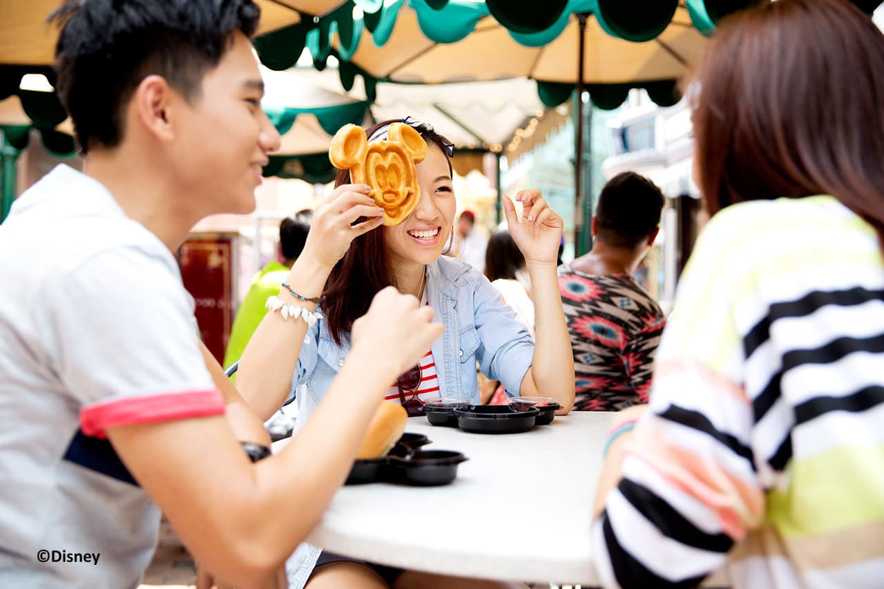Hong Kong Disneyland Disney Premier Access Ticket - image 57