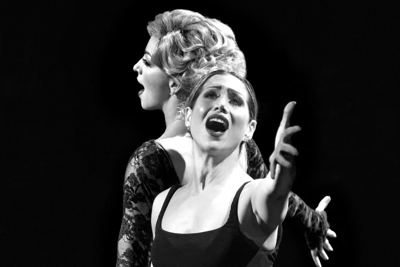 Chicago Broadway Show Ticket in New York - image 10
