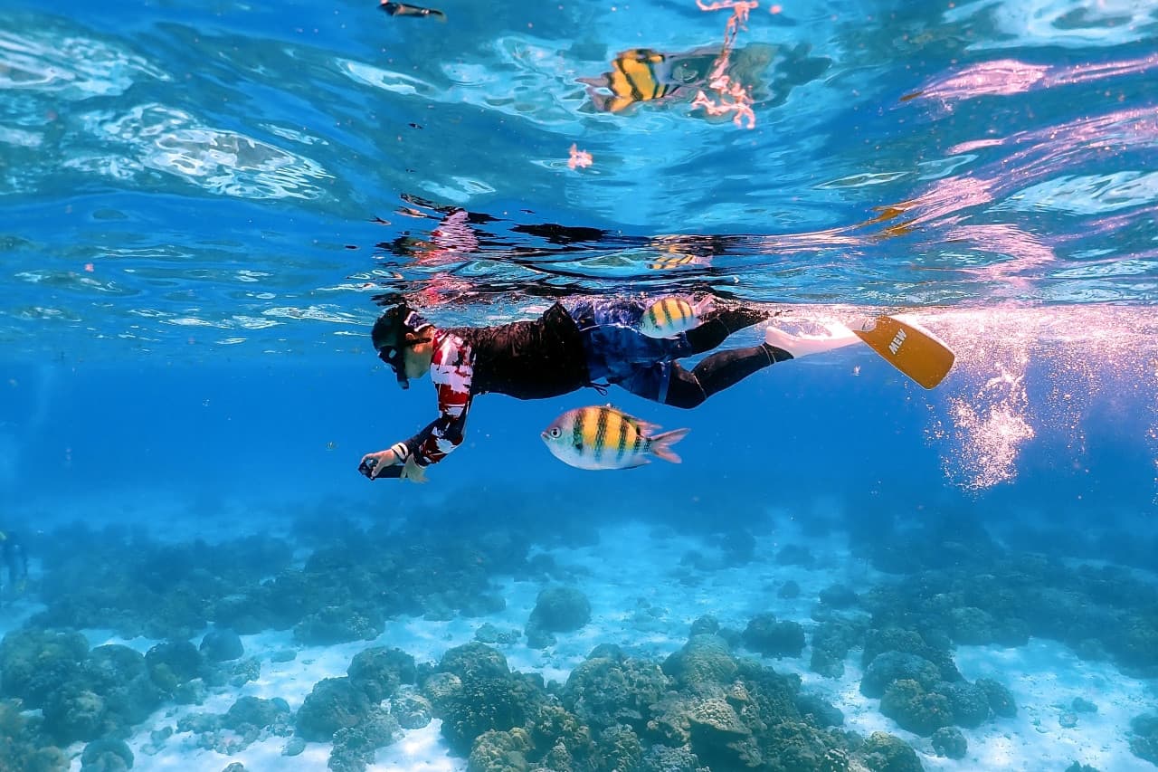 Raya Noi, Raya Yai, and Maiton Island Snorkelling Tour from Phuket - main image