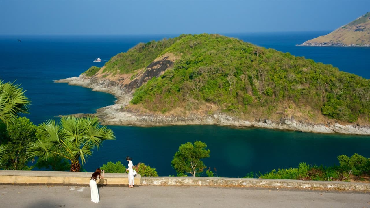 Tour de medio día por la ciudad de Phuket: Wat Chalong, Gran Buda, mirador de Karon y casco antiguo de Phuket - imagen 9