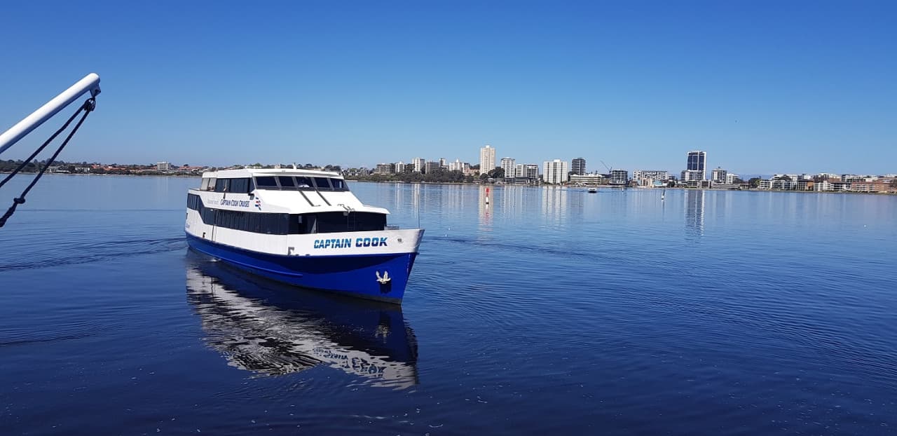 Captain Cook Cruises - Swan River Lunch Cruise - imagen 6