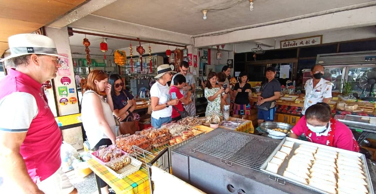 Chiang Mai Michelin Food Walking Tour - image 4