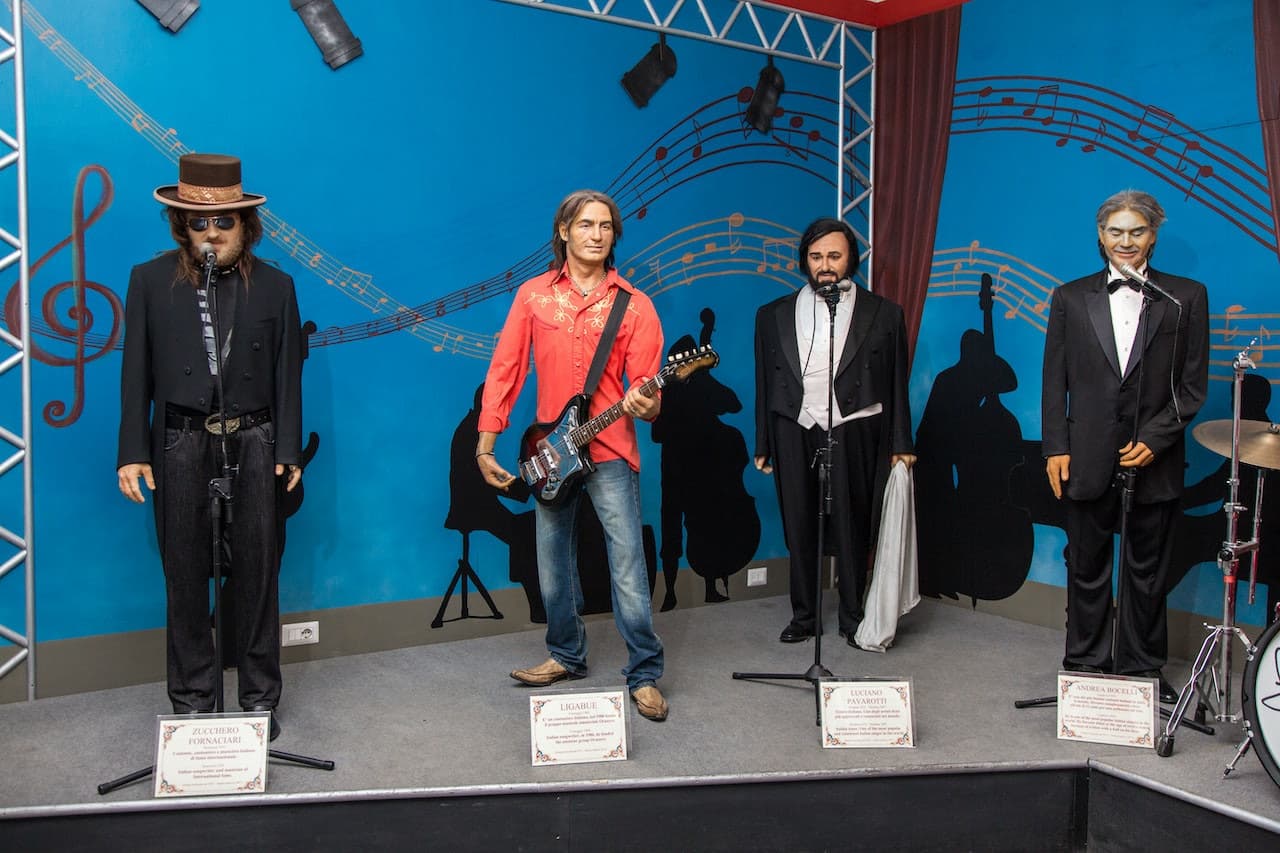Wax Museum Rome - image 3
