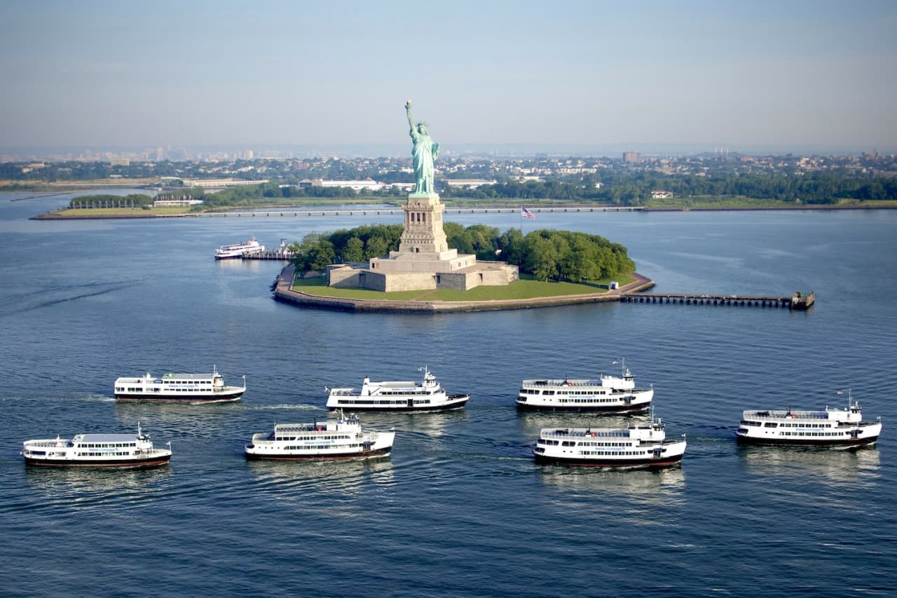Official Statue of Liberty & Ellis Island Admission Ticket + Roundtrip Ferry by Statue City Cruises - image 13