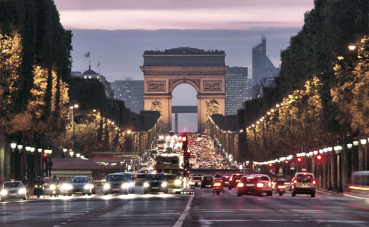 Arc de Triomphe Ticket: Admission + Rooftop Access - image 2