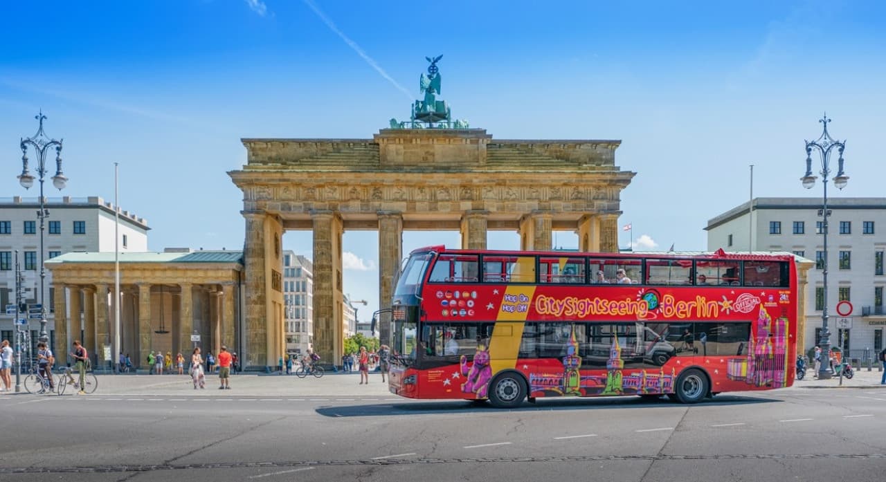 Tour en autobús City Sightseeing Berlin Hop-on Hop-off - imagen 2