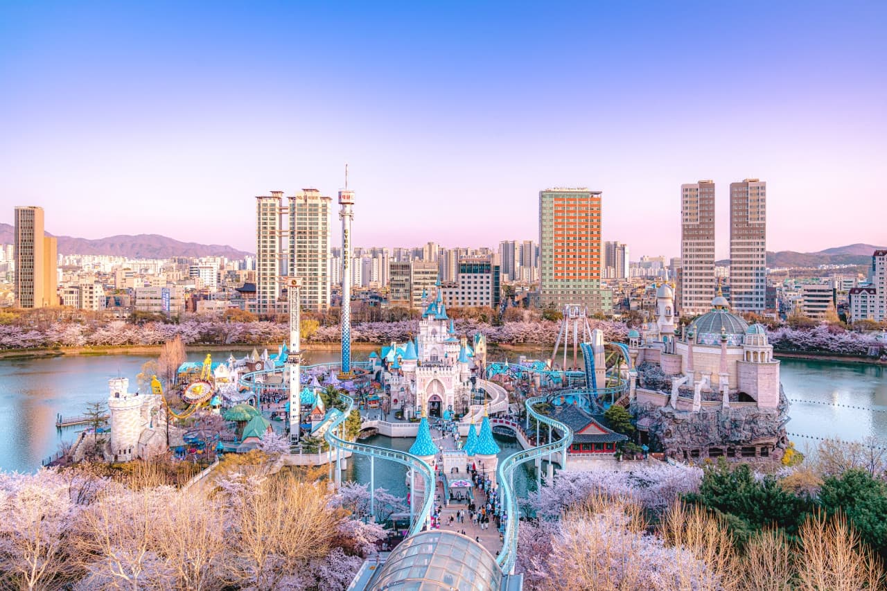 COMBO: AREX Incheon Airport Express Train + Lotte World Adventure Seoul Tickets - 이미지 6